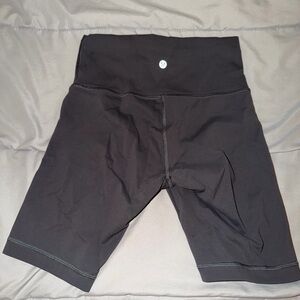 Lululemon biker shorts